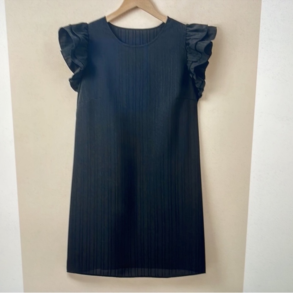 Black Ruffled Sleeve Ribbed Textured Shift Mini Dress Plus Size 1X - Picture 5 of 6